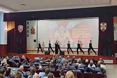 В Центре профессиональной подготовки столичных росгвардейцев прошло торжественной мероприятие, посвящённое 32-летию